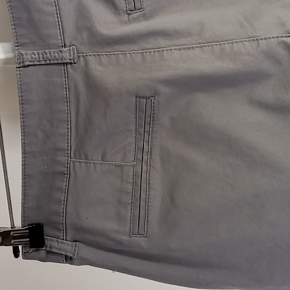 Old Navy Everyday Shorts High Rise Size 4 Gray - Picture 4 of 15